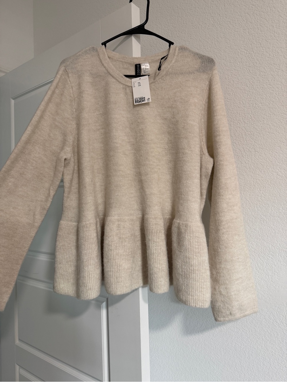 NWT Cozy oatmeal Peplum Sweater XXL